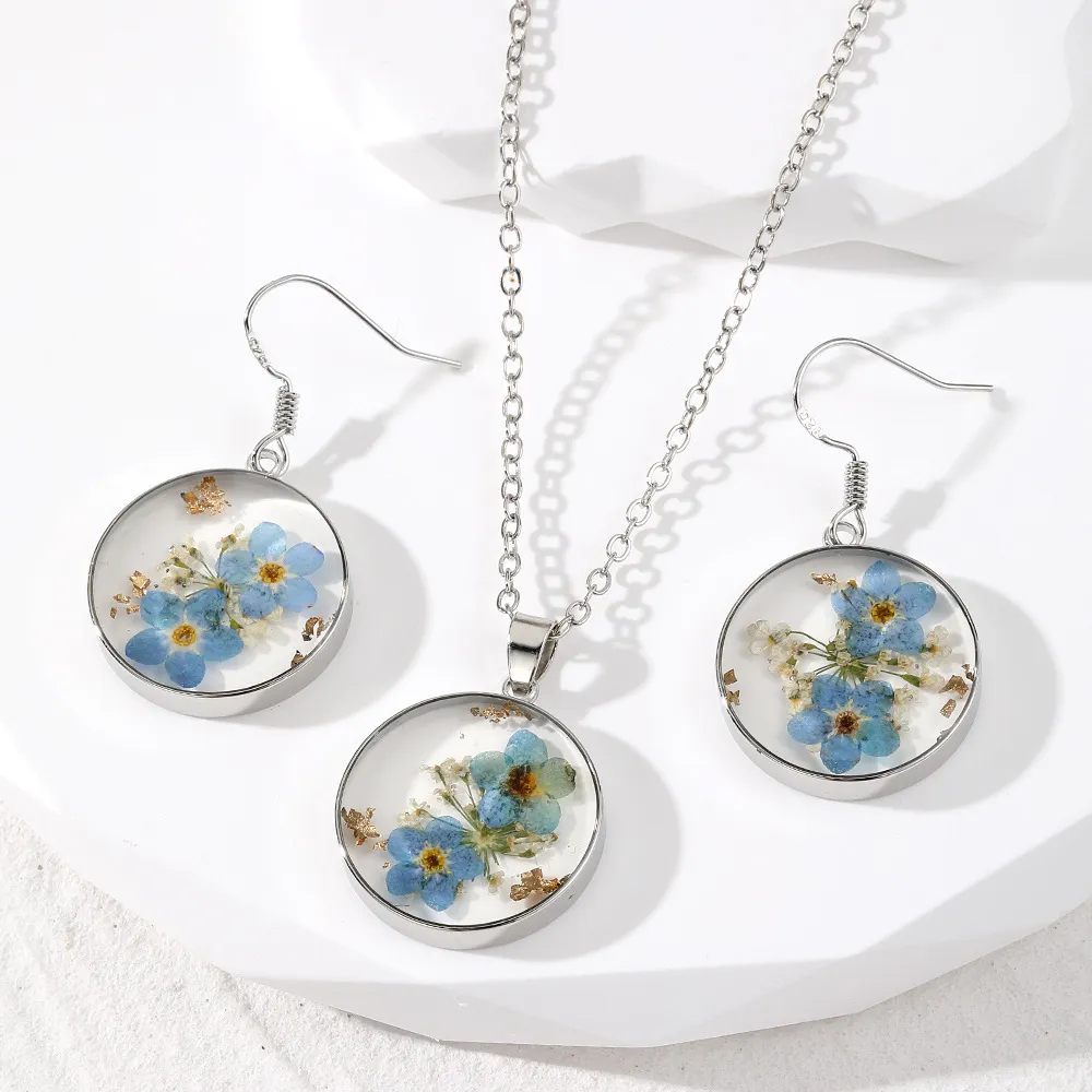 Fashion Transparent Epoxy Flower Necklace And Earrings Suite
