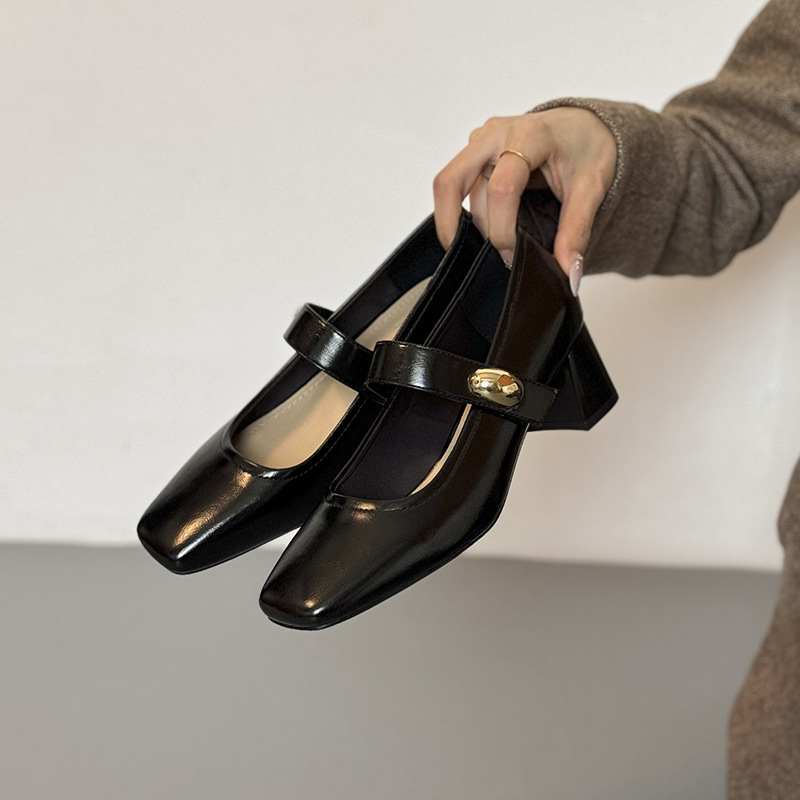 Square-Toe Mary Jane Pumps, picture 3 of 6