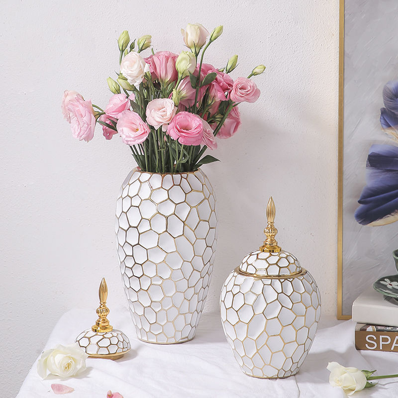 Nordic-style Gold-plated Ceramic Vase Creative Design