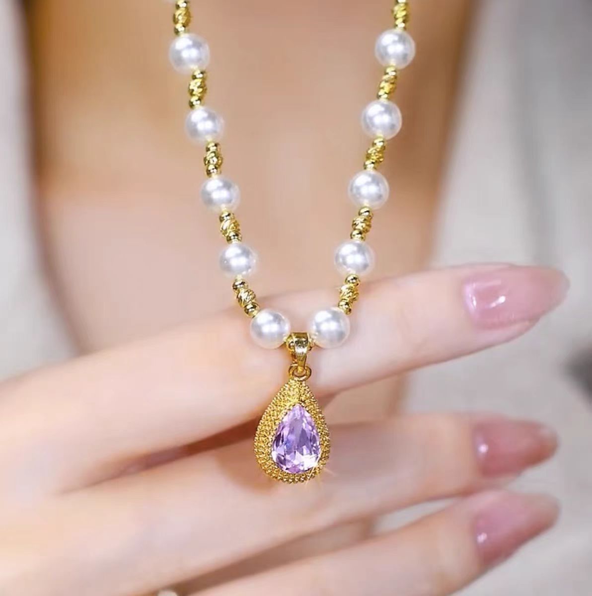 Purple Water Drop Pendant Pearl Necklace