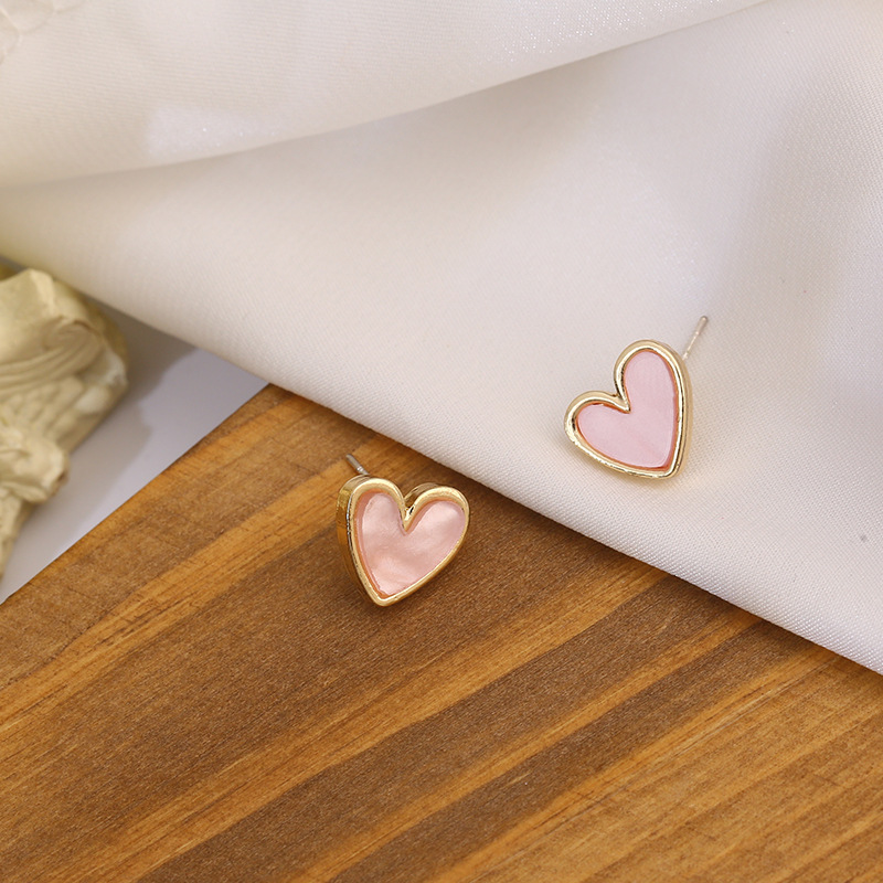 Simple Sweet Hong Kong Style Love Heart Shape Earrings