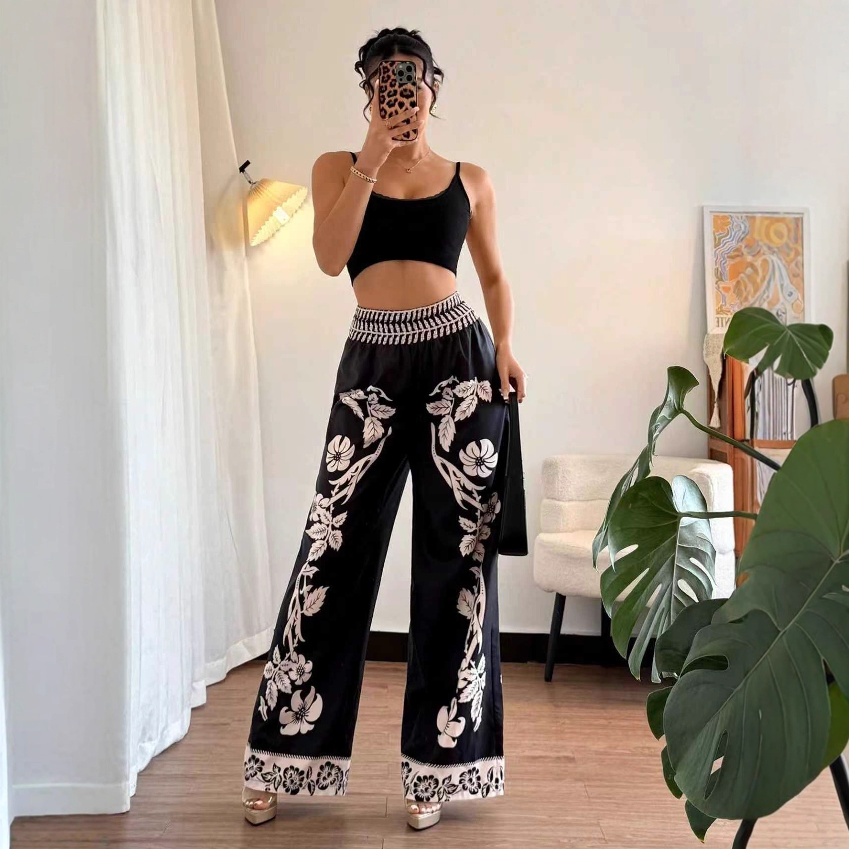 Womens Printed Long Wide-Leg Pants
