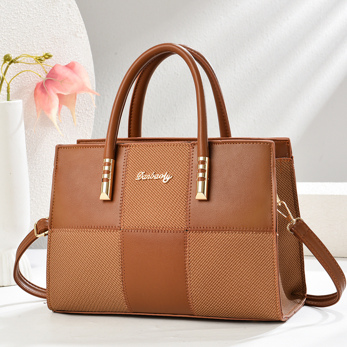 New Stylish Large-capacity Womens Tote Bag With A Bold Color-block Patchwork Design