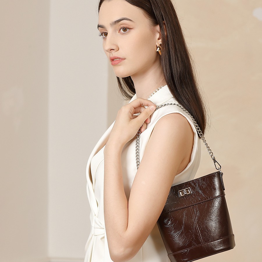 Fashionable Niche-design Minimalist Tote Crossbody Bag thumbnail 3