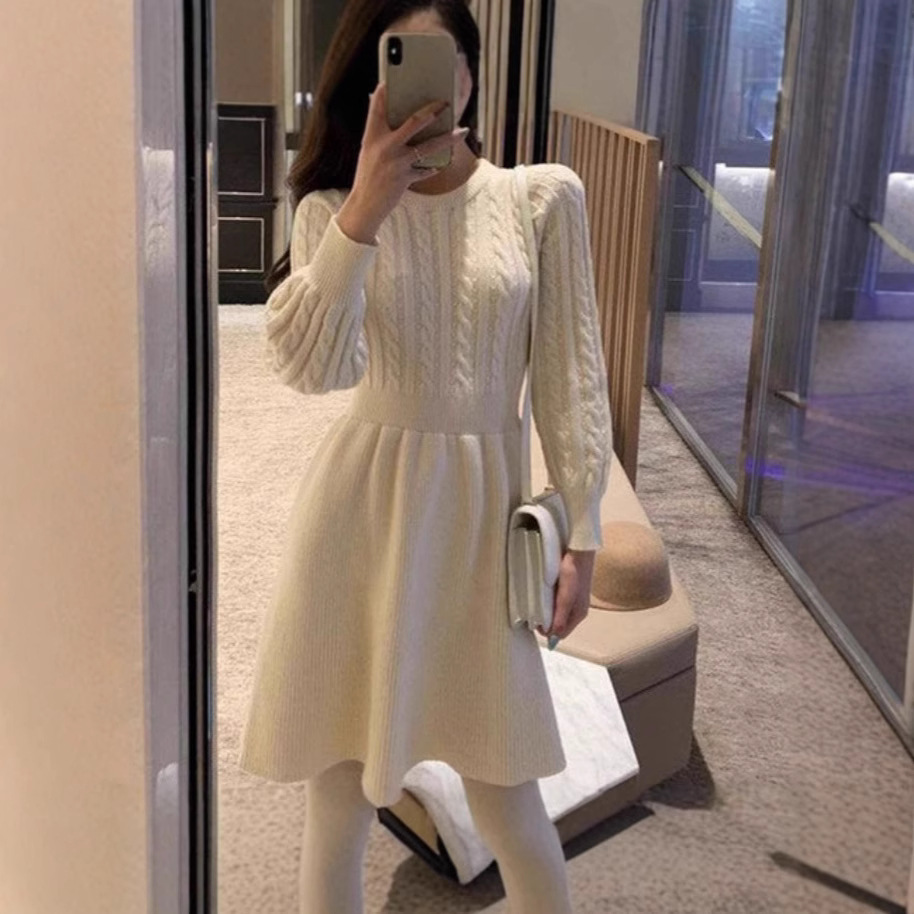 Waist-tight Temperament Slimming Sweater Dress Round Neck Base Twist