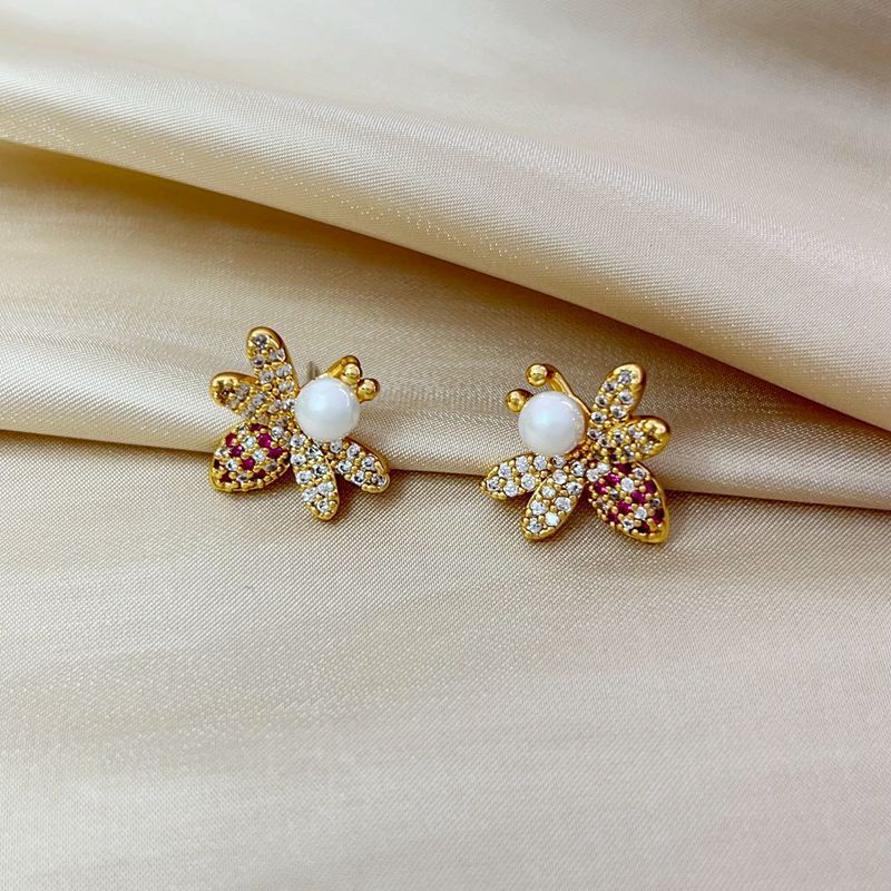 Bee Light Luxury Zircon 925 Silver Stud Earrings