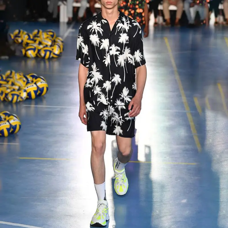 Men's Fashion Sports And Leisure Loose Short Sleeve Shirt Shorts Suit