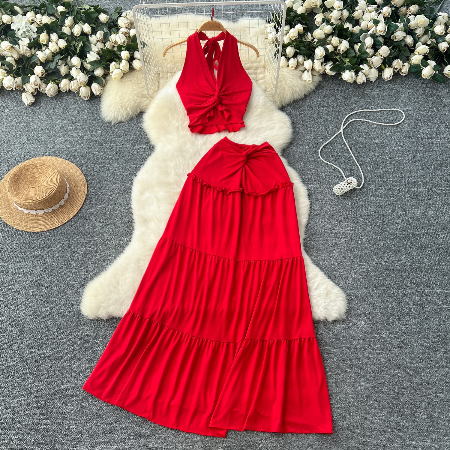 Sexy V-neck Halter Top With A High-waisted Skirt