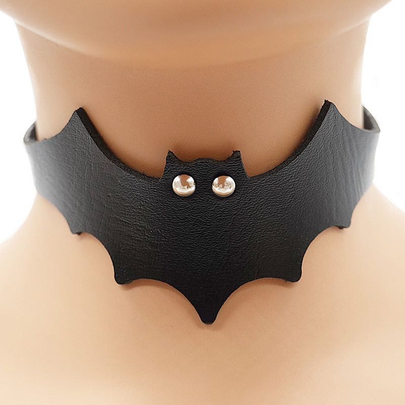 Halloween Accessory Bat-Shaped Clavicle Necklace