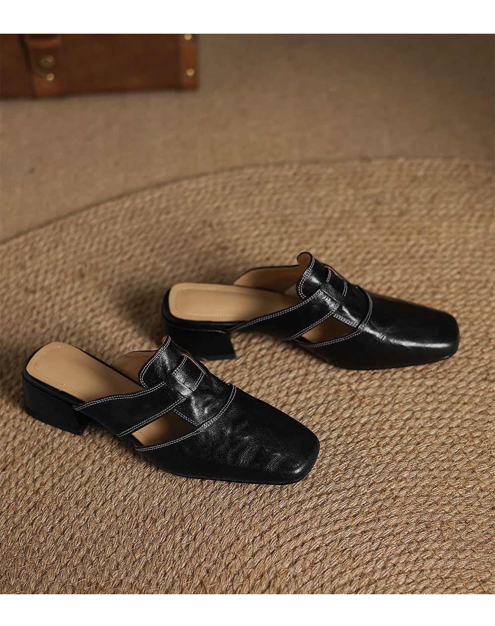 Retro Closed Toe Half Slippers