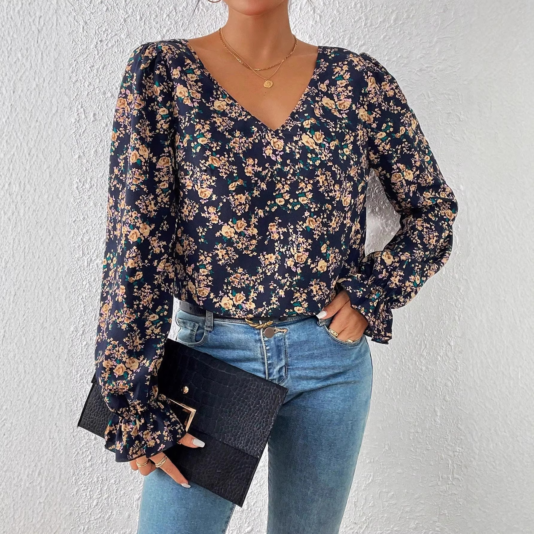 Loose-fitting Printed V-neck Lace-trimmed Tie-up Top