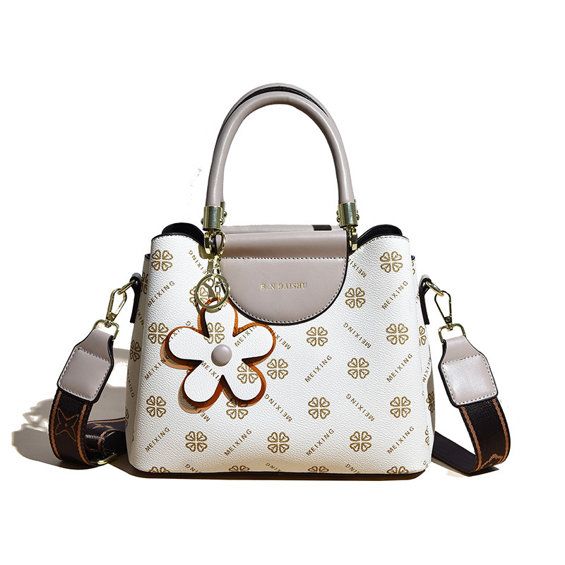 Retro Fashion Large Capacity Crossbody Shoulder Bag
