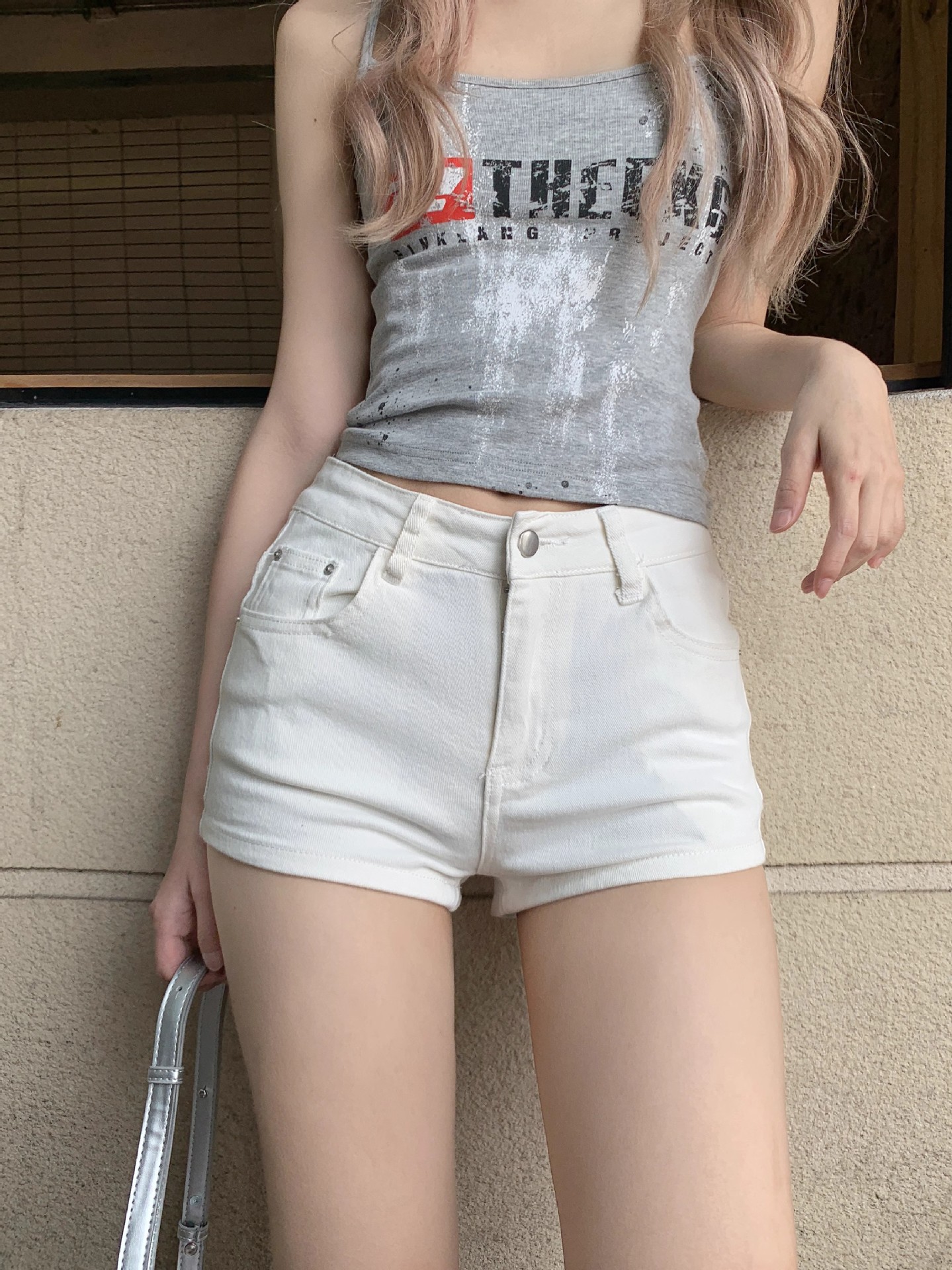 White Denim Shorts Stretchy Low Rise Summer Shorts 11 1ffebf86 cba7 4139 ac2a 94582c5c2548