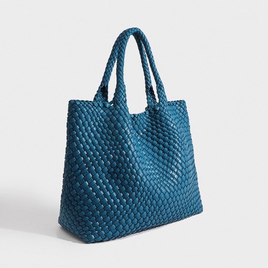 High-end Handwoven High-capacity Stylish Underarm Shoulder Bag