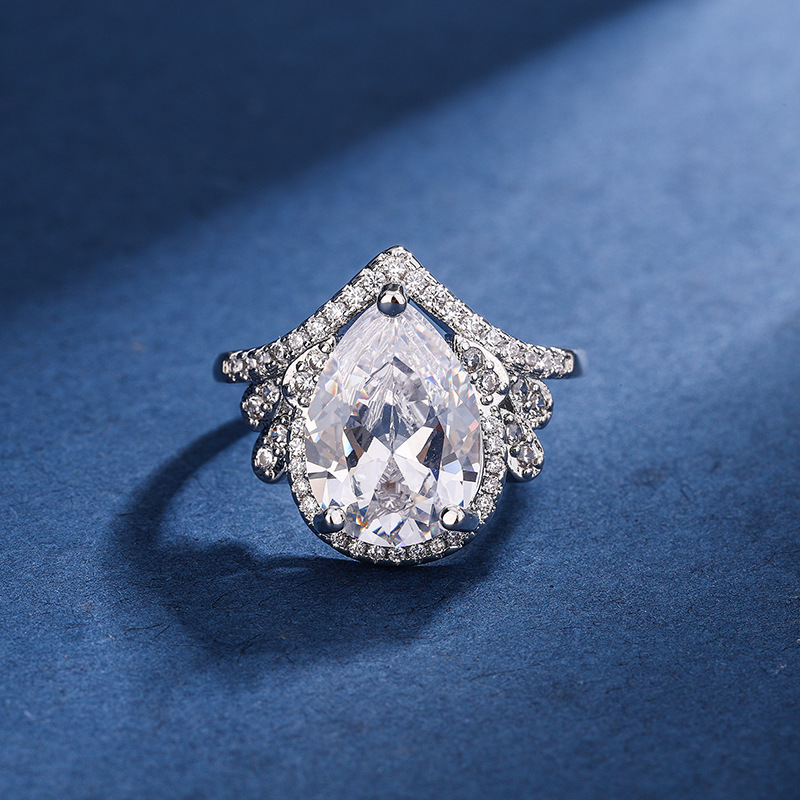 Water Drop Pendant Necklace Ring Stud Earrings Three-piece Set