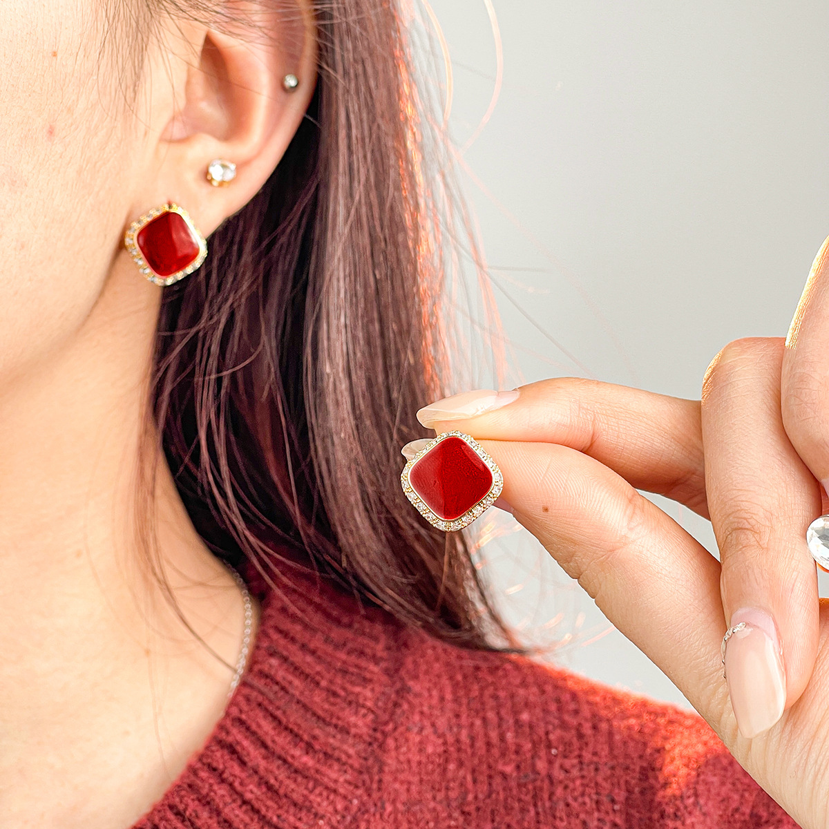Retro Red Plate Temperament Inlaid Square Simple And Stylish Earrings