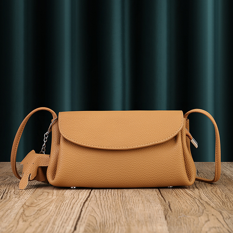 Soft Cowhide Pleated Underarm Crossbody Bag For Women 2