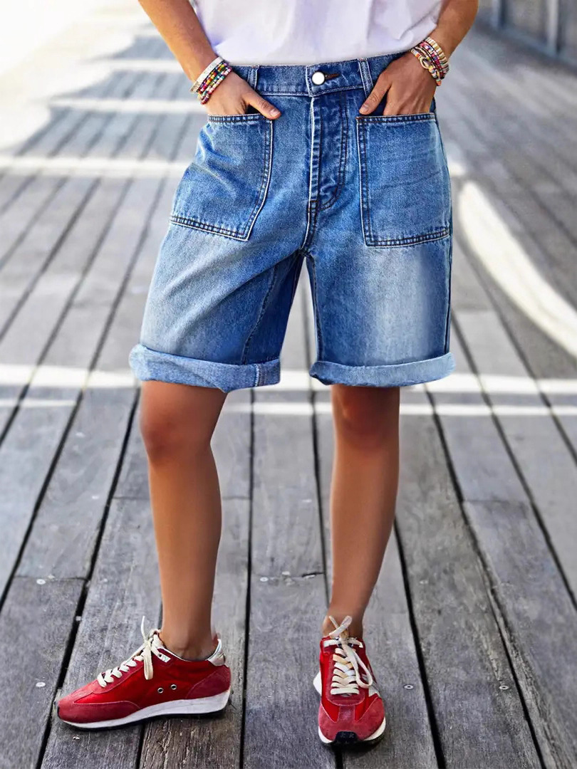 Comfort Stretch Mid-Rise Bermuda Straight-Leg Denim Shorts Comfort Stretch Mid-Rise Bermuda Straight-Leg Denim Shorts