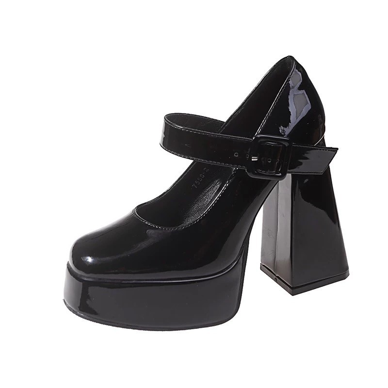 Chunky Heel Mary Jane Pumps