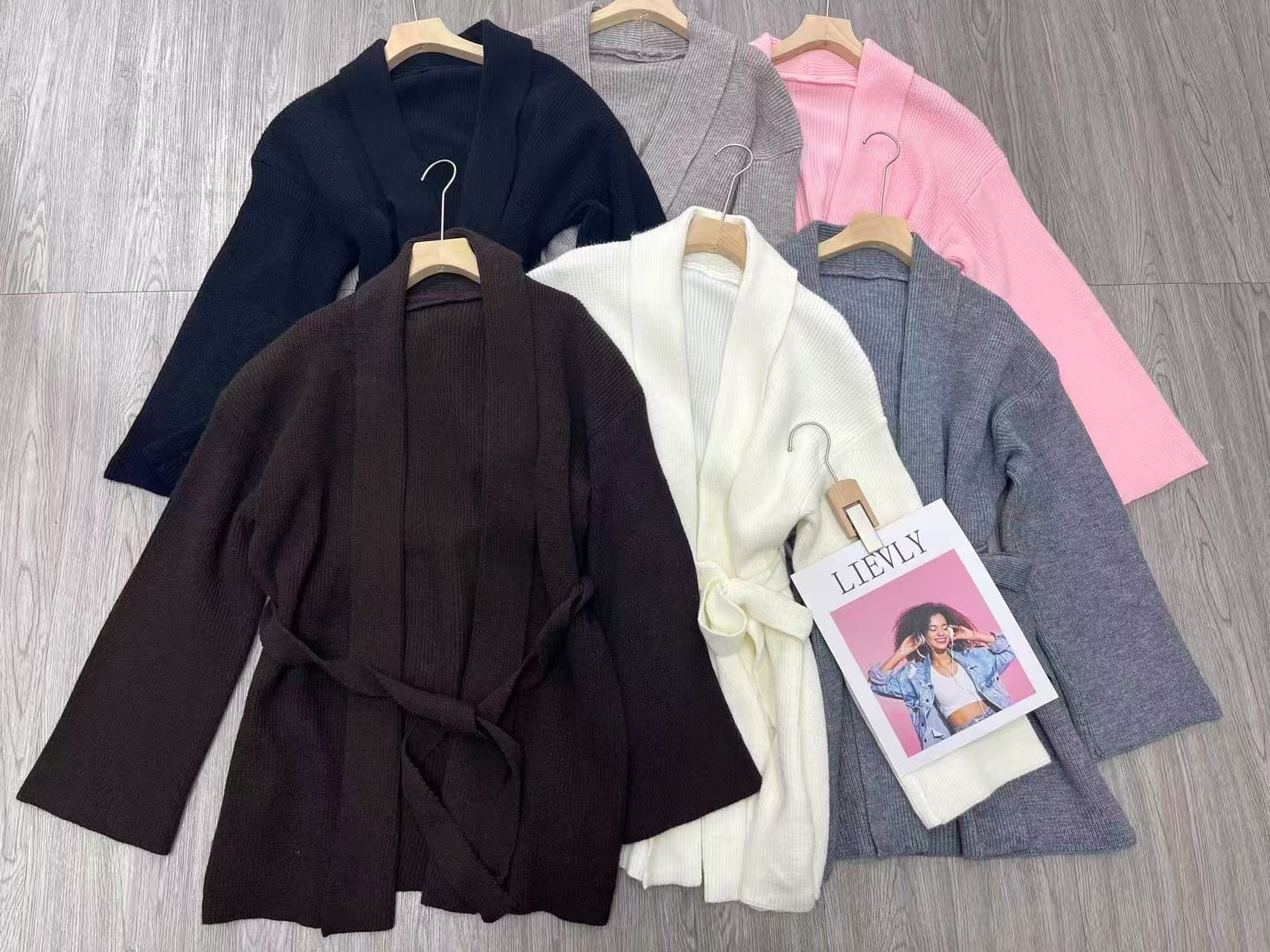 https://cf.cjdropshipping.com/quick/product/2084bc43-f9a8-4662-a957-f33d00f503a6.jpg