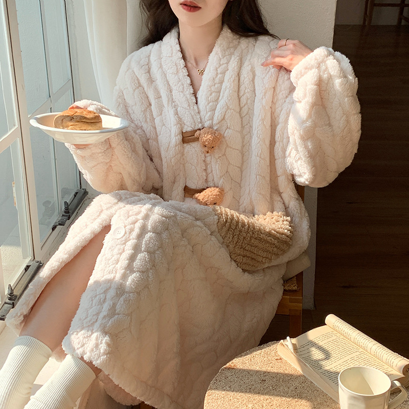 新款卡通可愛甜美睡裙少女風家