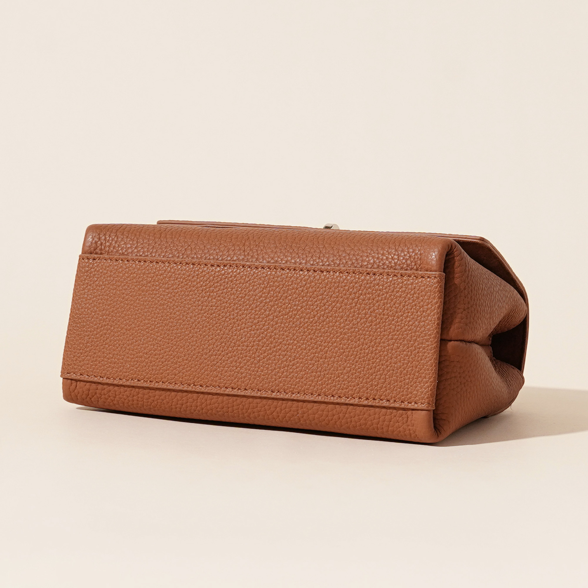 Buy Women's Clothing Online | Buy Trending Dresses for Women