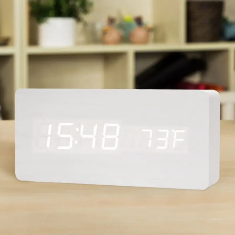 LED Luminous Electronic Fashion Wall Clock