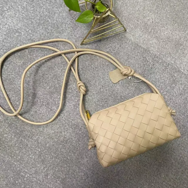 Genuine Leather Women's Bag Cowhide Bag Woven Small Square Bag Lunch Box Bag Light Luxury Small Bag Apricot - Shop at LoveMi