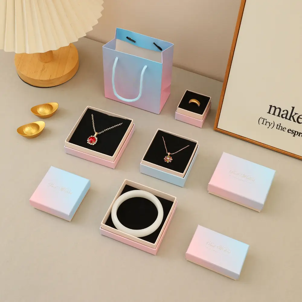 High-end Powder-blue Gradient Jewelry Gift Box