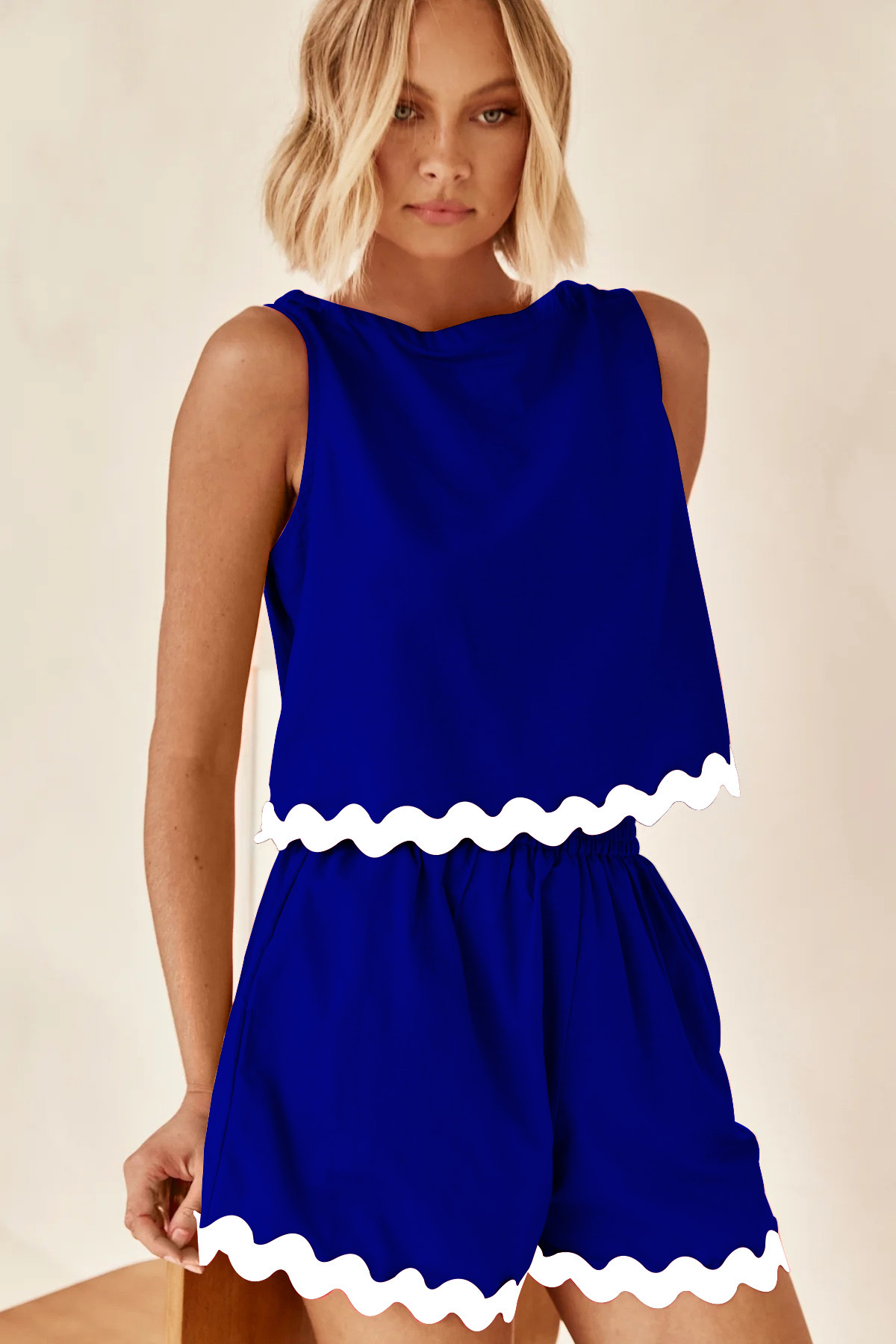 Comfort And Casual Solid Color Sleeveless Shorts Suit