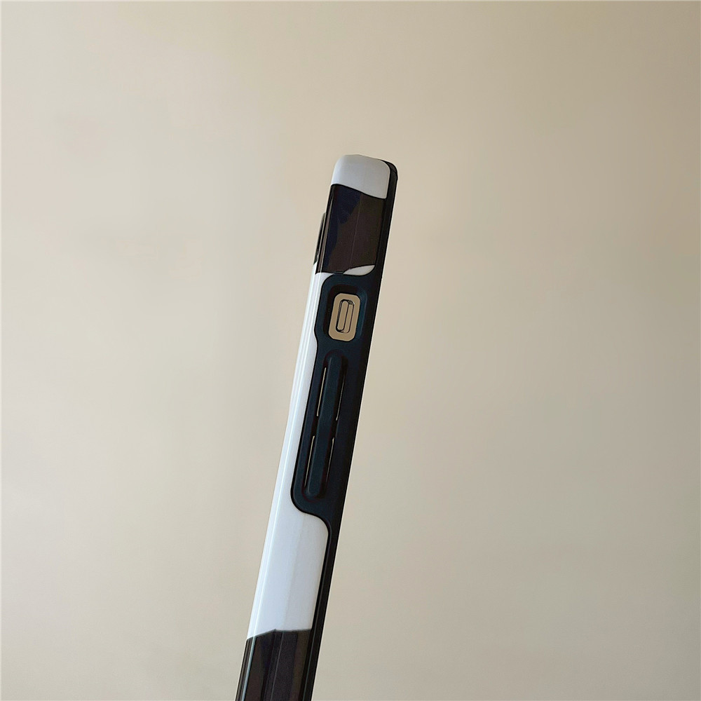 Ins Black And White Irregular Stripes Phone Case - Image 9