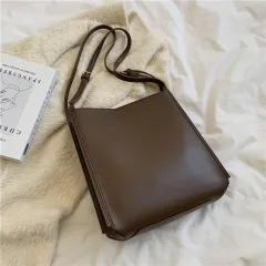 All-match Retro Shoulder Big Bag Commuter Tote - Brown - View 1