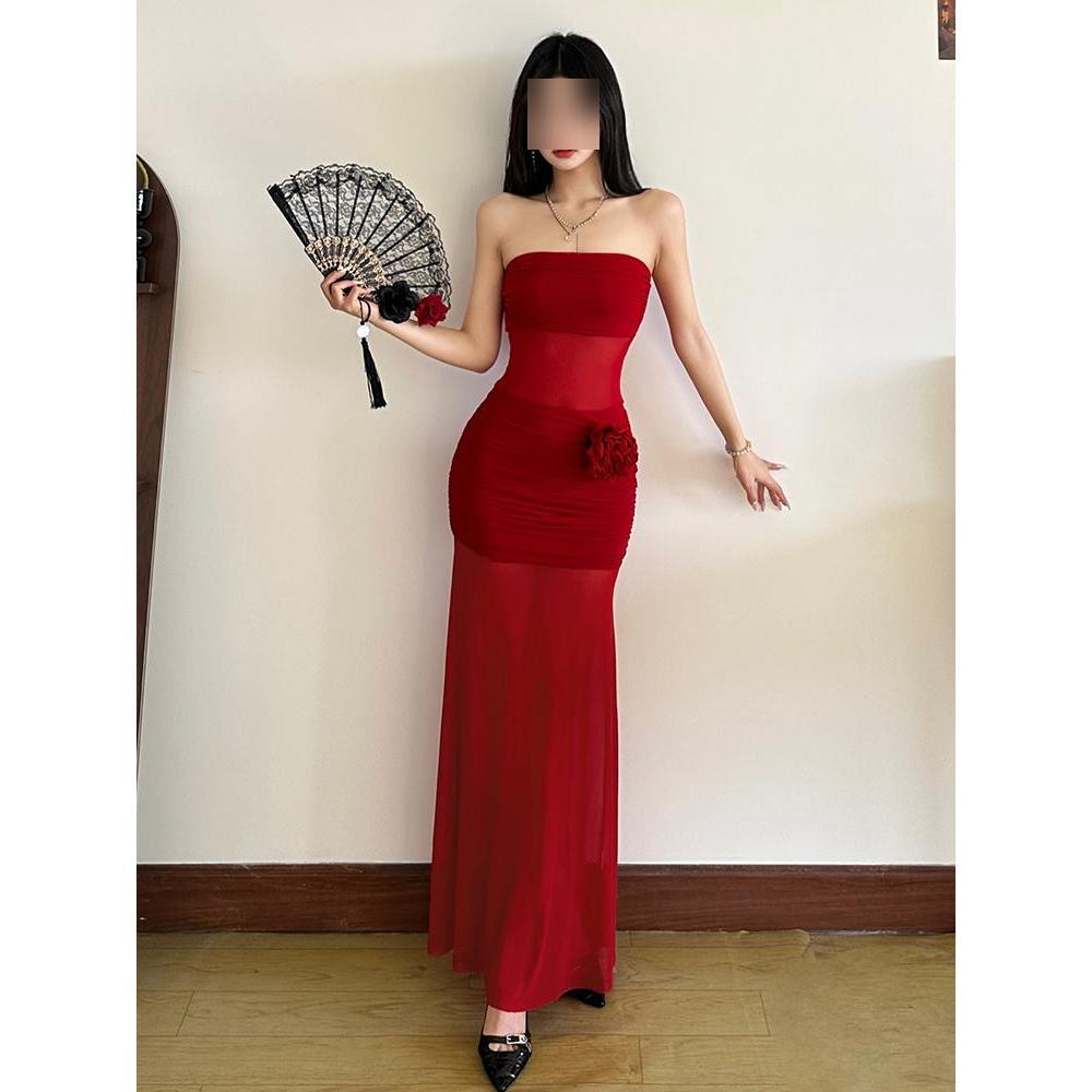 Buy Women's Clothing Online | Buy Trending Dresses for Women