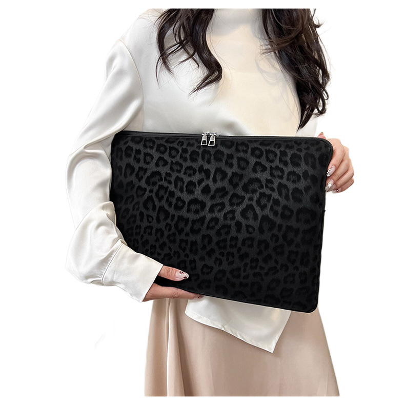 Leopard-print Laptop Sleeve For Women Large Capacity And Portable 2
