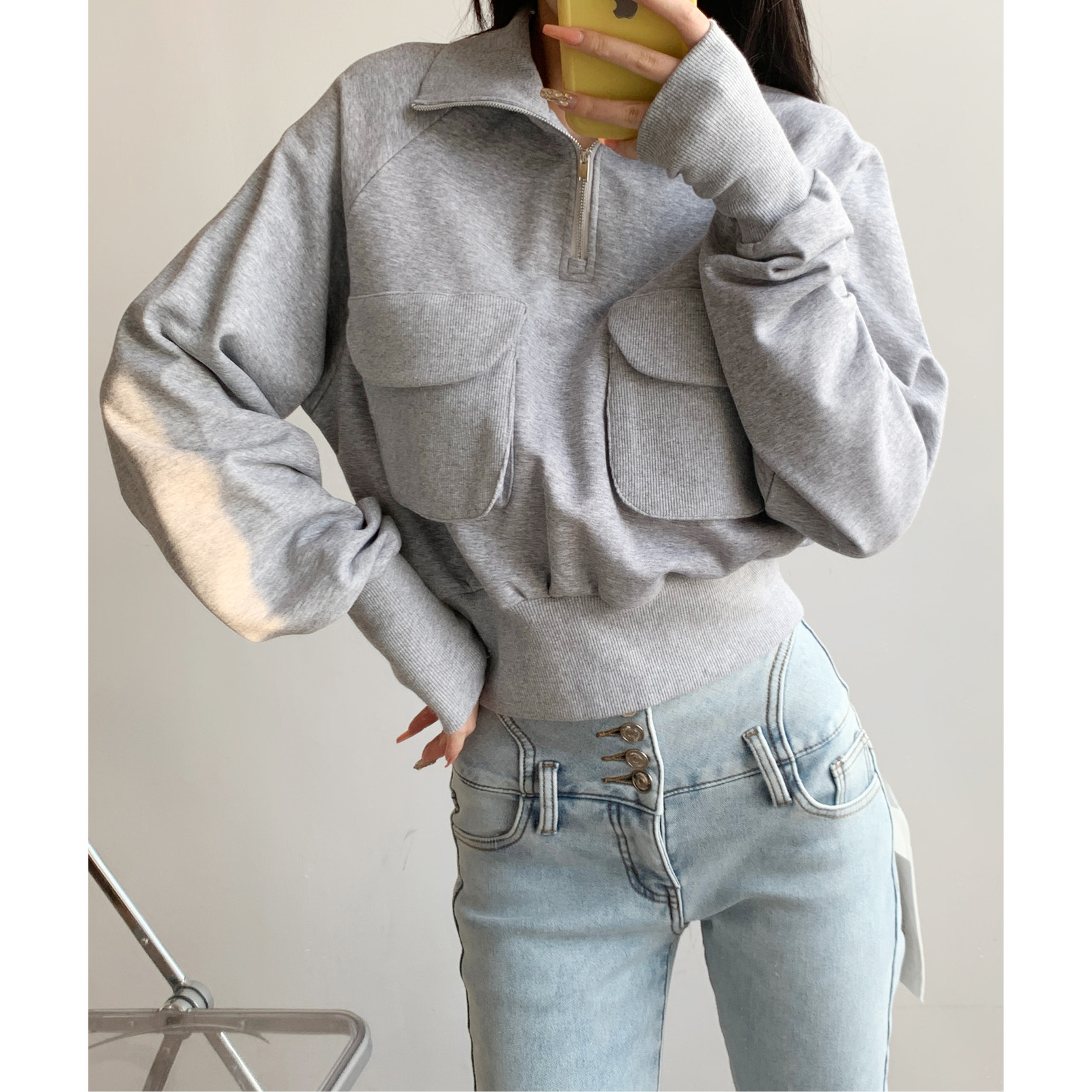 Light Gray 132