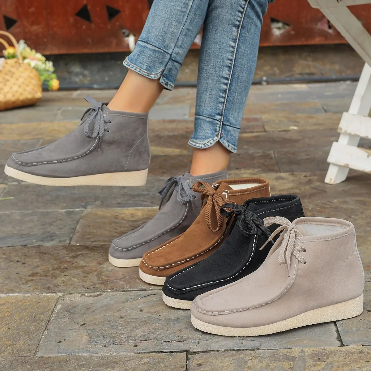 Stitched-detail Round-toe Lace-up British-style Ankle Boots