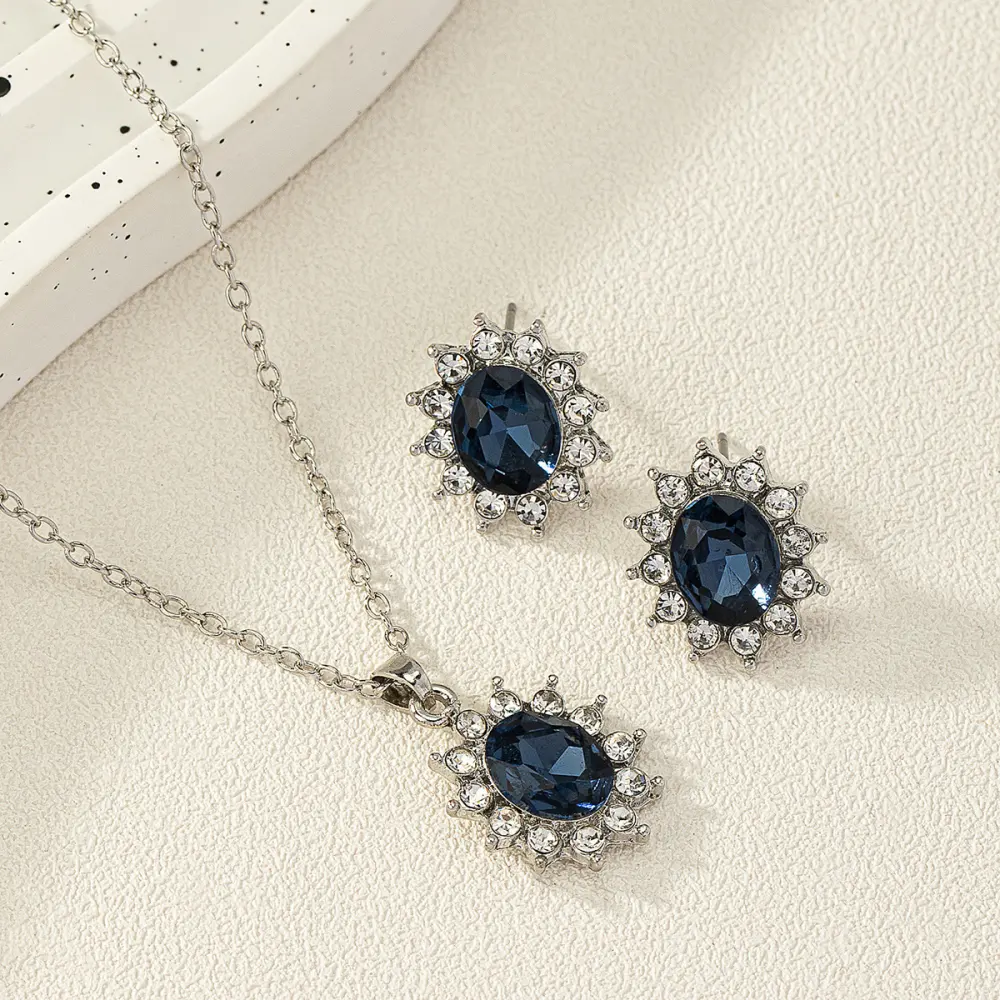 Fashion SUNFLOWER Zircon Ear Stud Necklace Suit