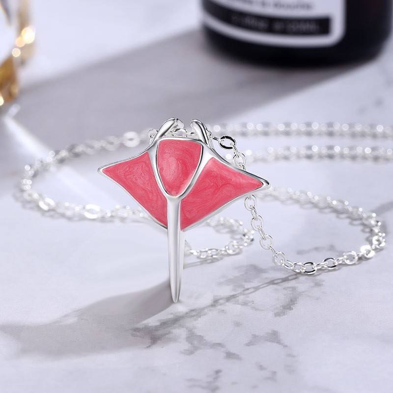 Womens Nautical-Style Manta Ray Pendant Necklace