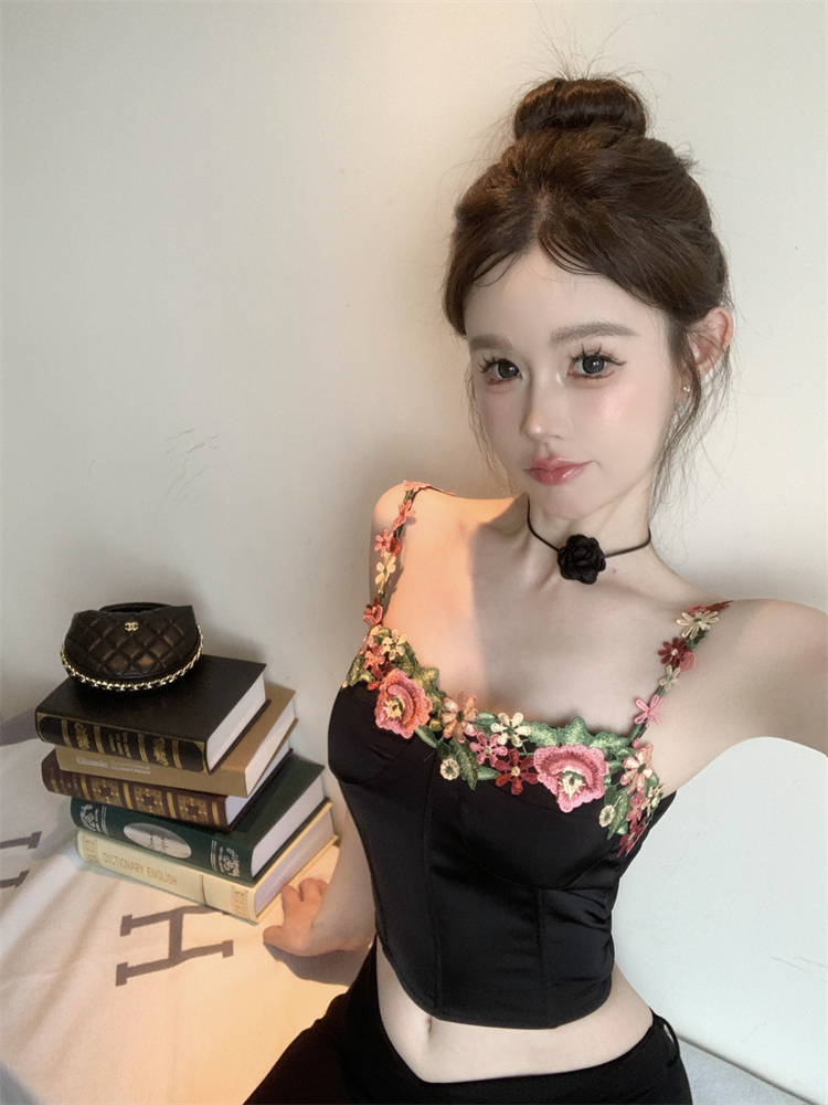 Black Fishbone Tube Top for Women - Thai Slim Fit Chenille Vest