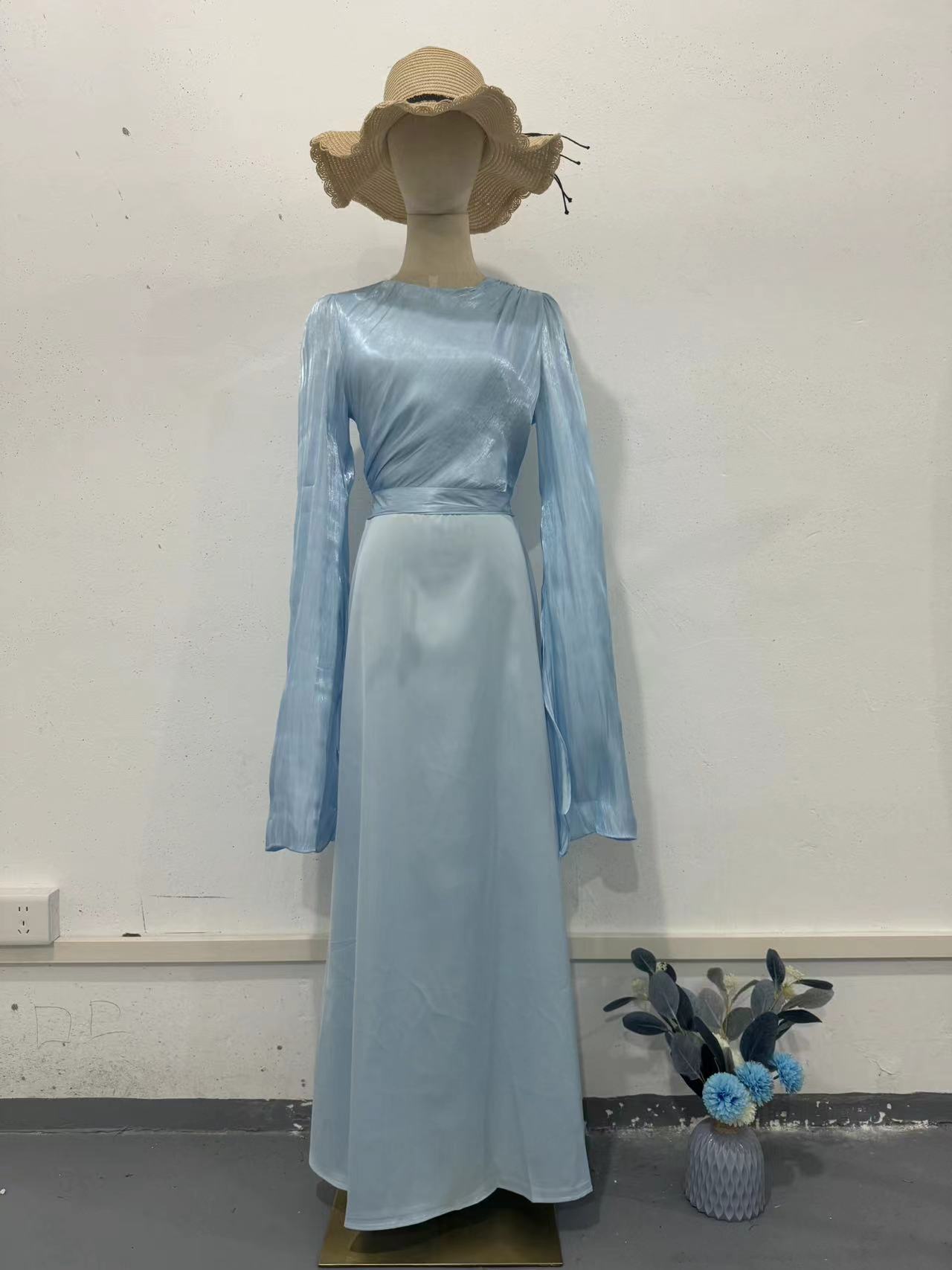 https://cf.cjdropshipping.com/quick/product/2253c372-4b1e-4f41-98c6-58301c43c033.jpg