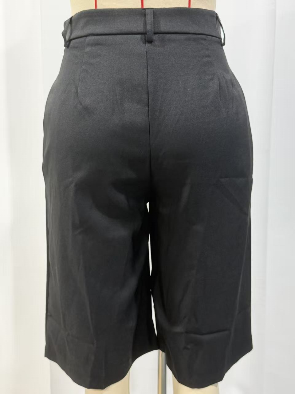 Women's shorts with pockets product image 9