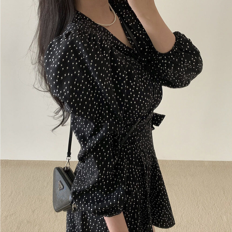Chic Temperament Youthful-looking Polka Dot V-neck One-piece Lace-up Waist Trimming Ruffles Skirt