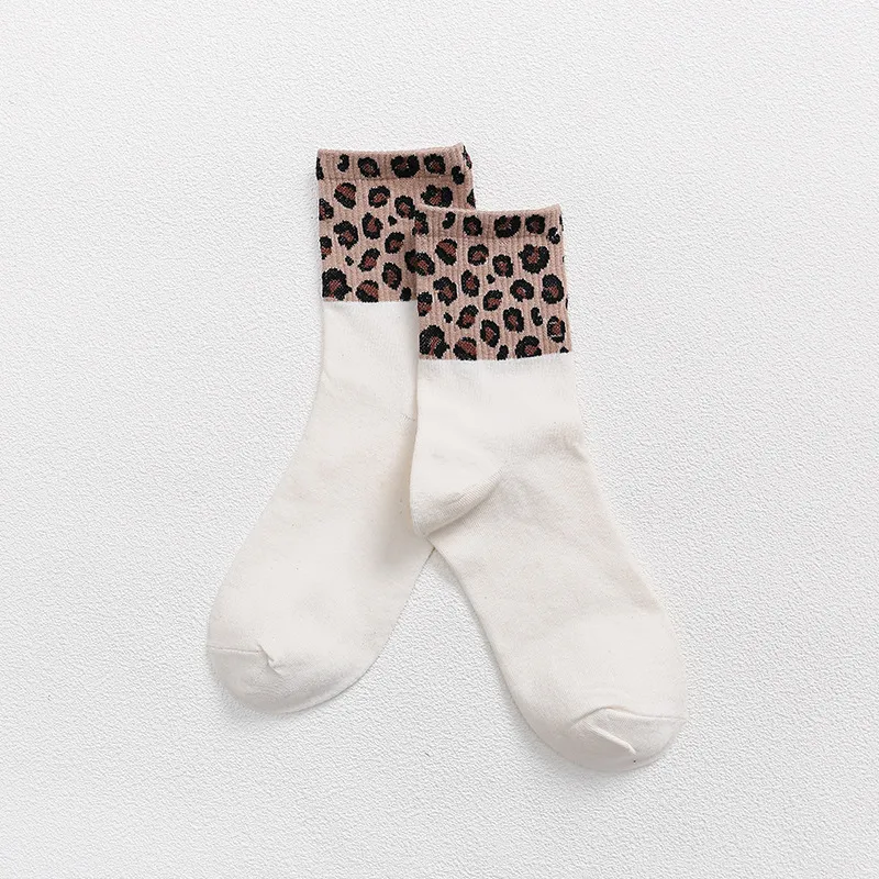 Mid-calf New Internet Hot Leopard Print Socks Women - White