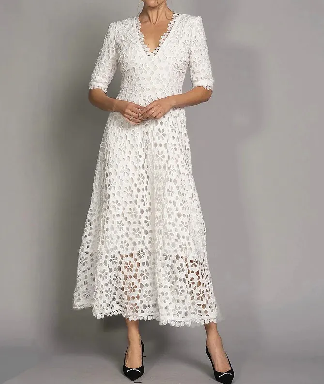 New Temperament Commuter White Lace Long Dress Elegant V-neck Design Floral Dress Evening Dress - White