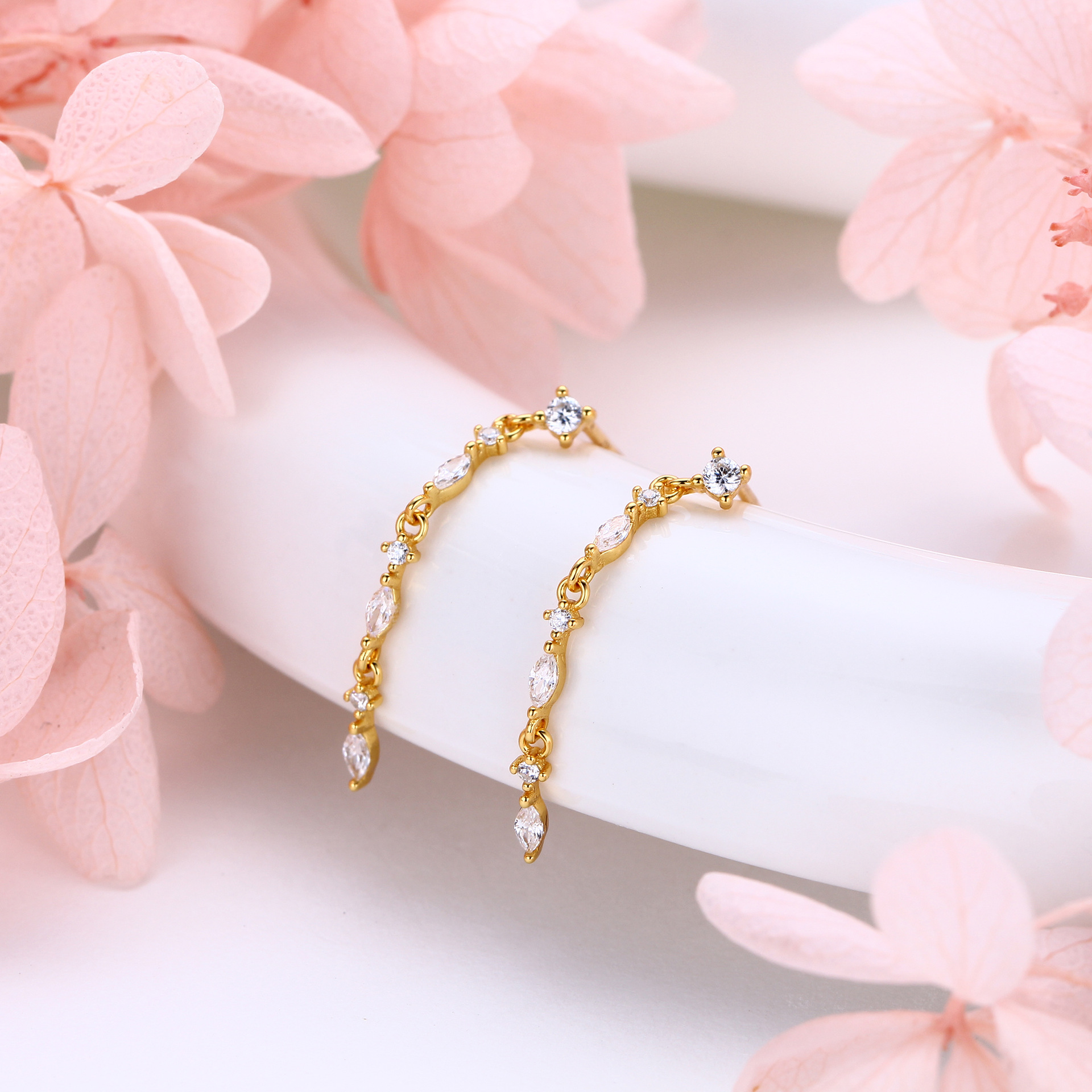 S925 Sterling Silver Personalized Creative Inlaid Zircon Chain Stud Earrings