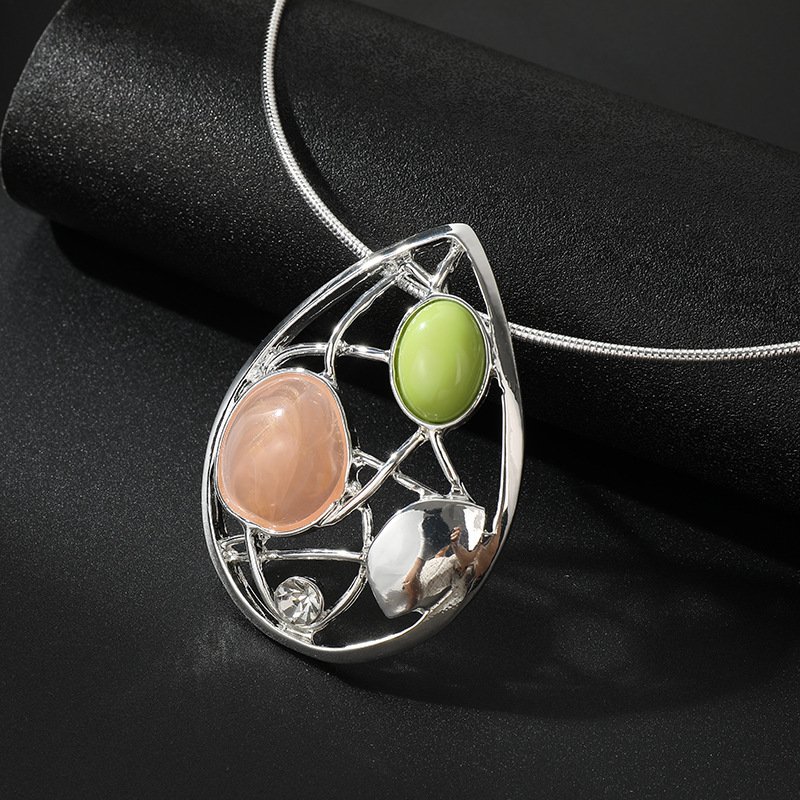 Niche Water Drop Geometry Pendant Design Clavicle Chain