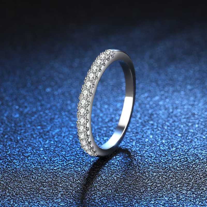 Stylish Versatile Ring With A Premium Sophisticated Vibe
