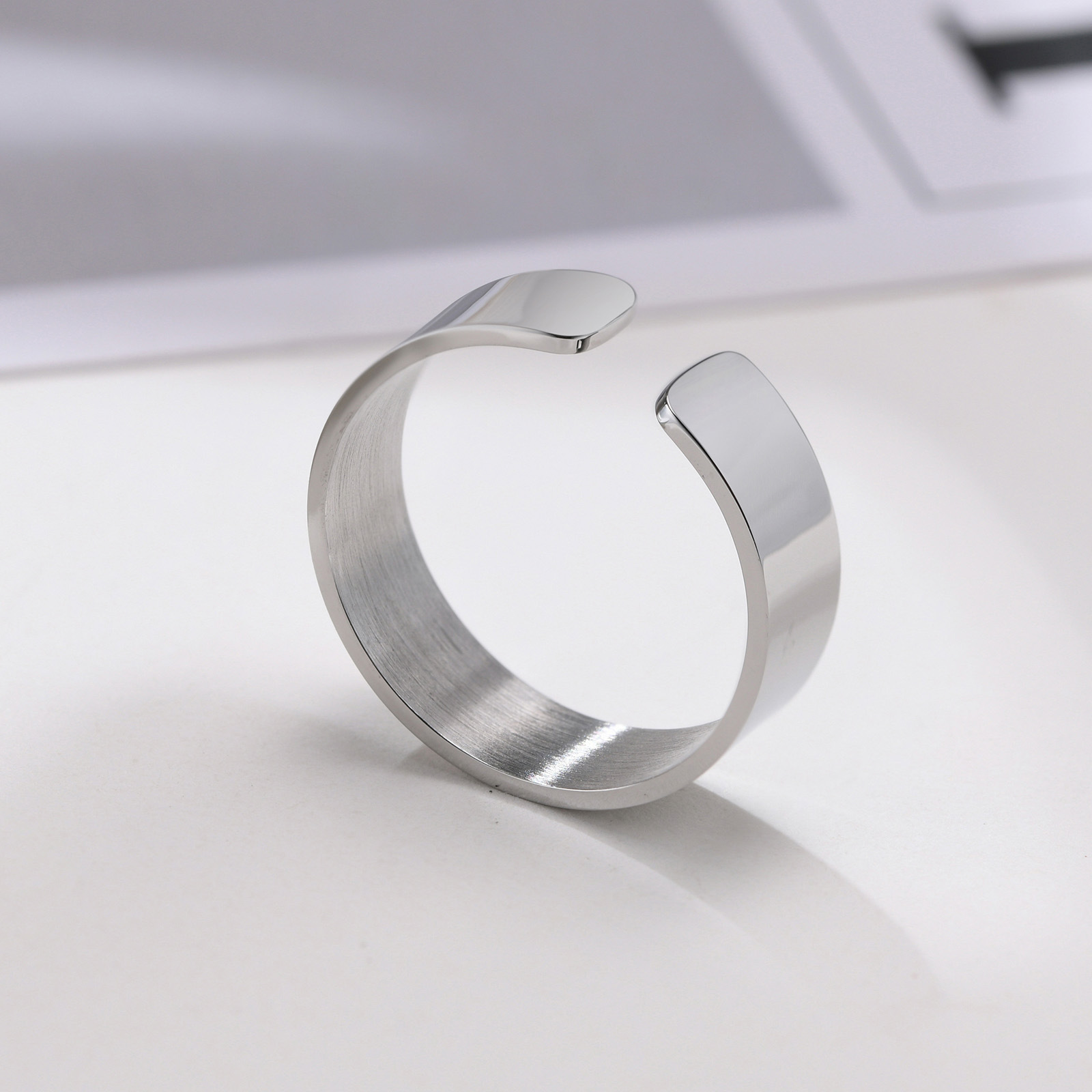 Stainless Steel Smooth Plain Open Adjustable Ring Steel Color
