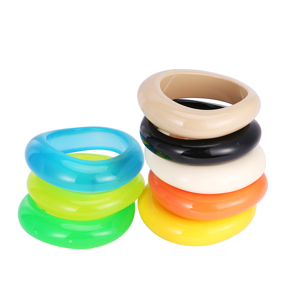 Women's Handmade Resin Bracelet Multicolor