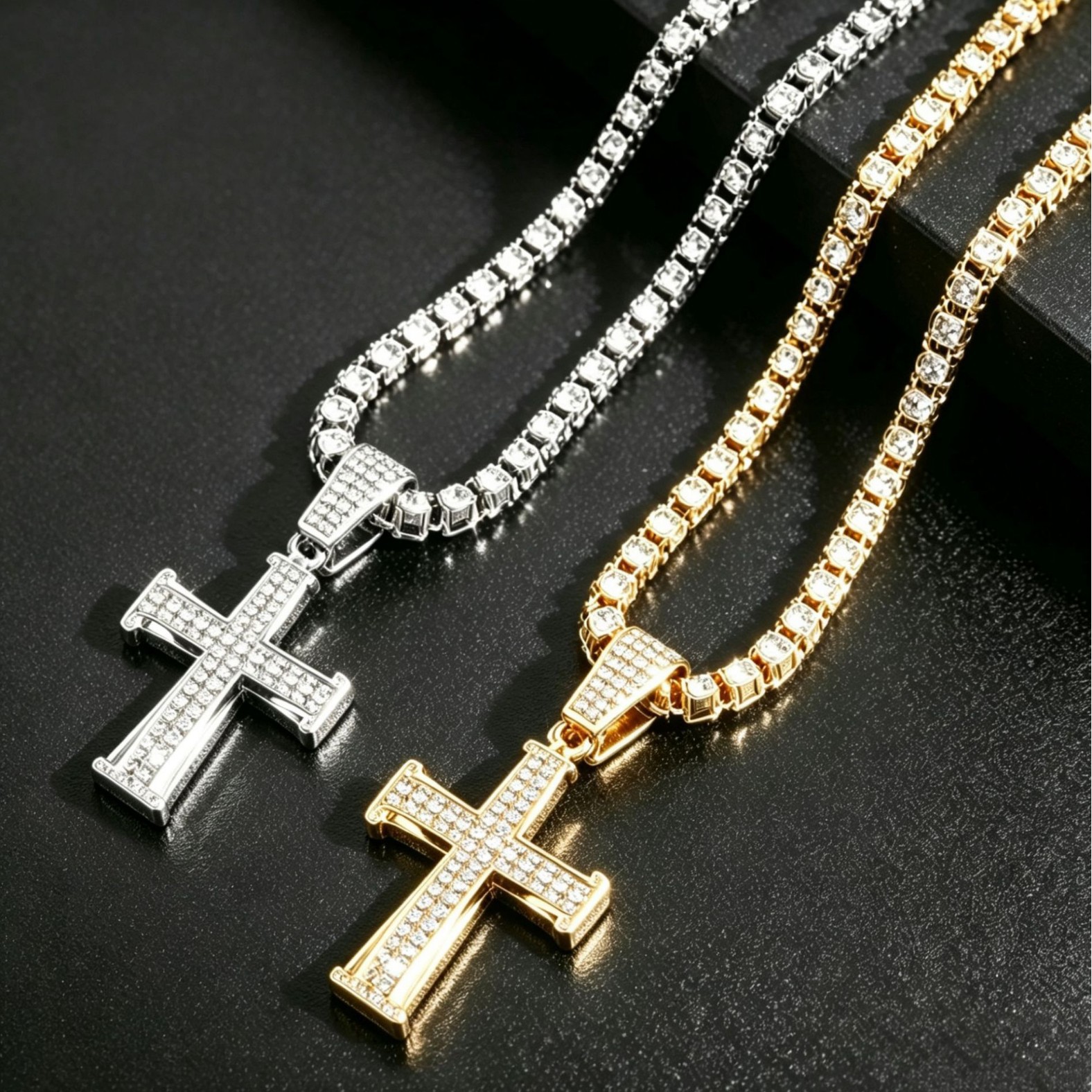 Fashionable Rhinestone Pendant Cross Necklace